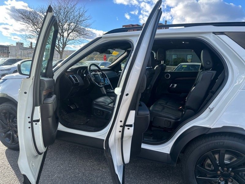 2017 Land Rover Discovery HSE Worcester MA