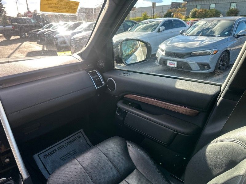 2017 Land Rover Discovery HSE Worcester MA