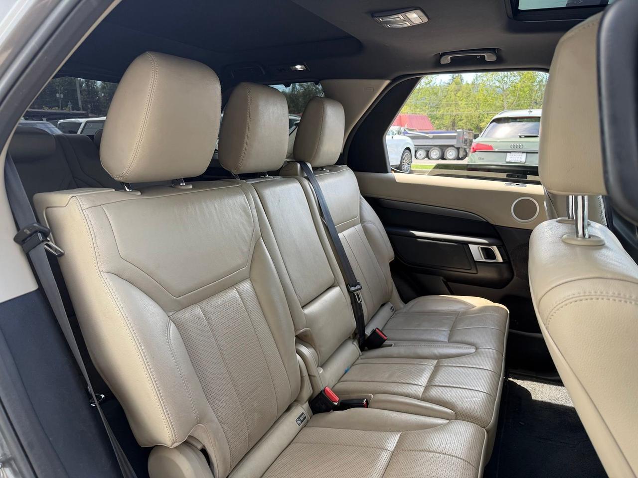 2017 Land Rover Discovery SE Gladstone OR
