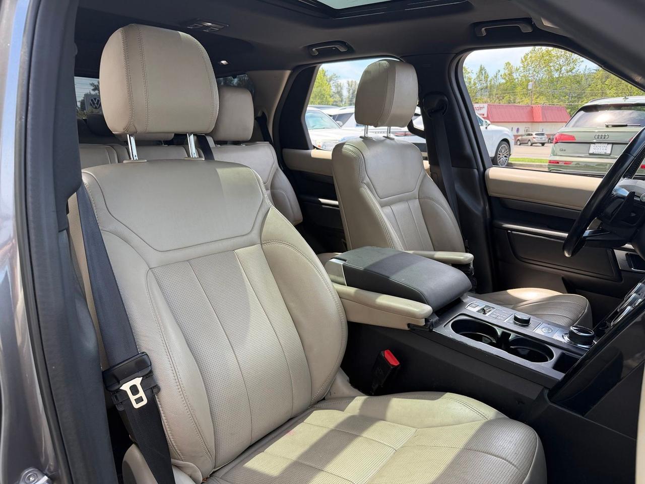 2017 Land Rover Discovery SE Gladstone OR