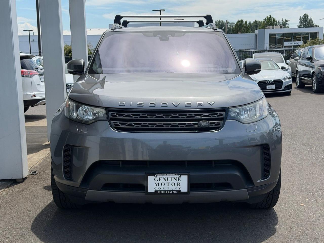 2017 Land Rover Discovery SE