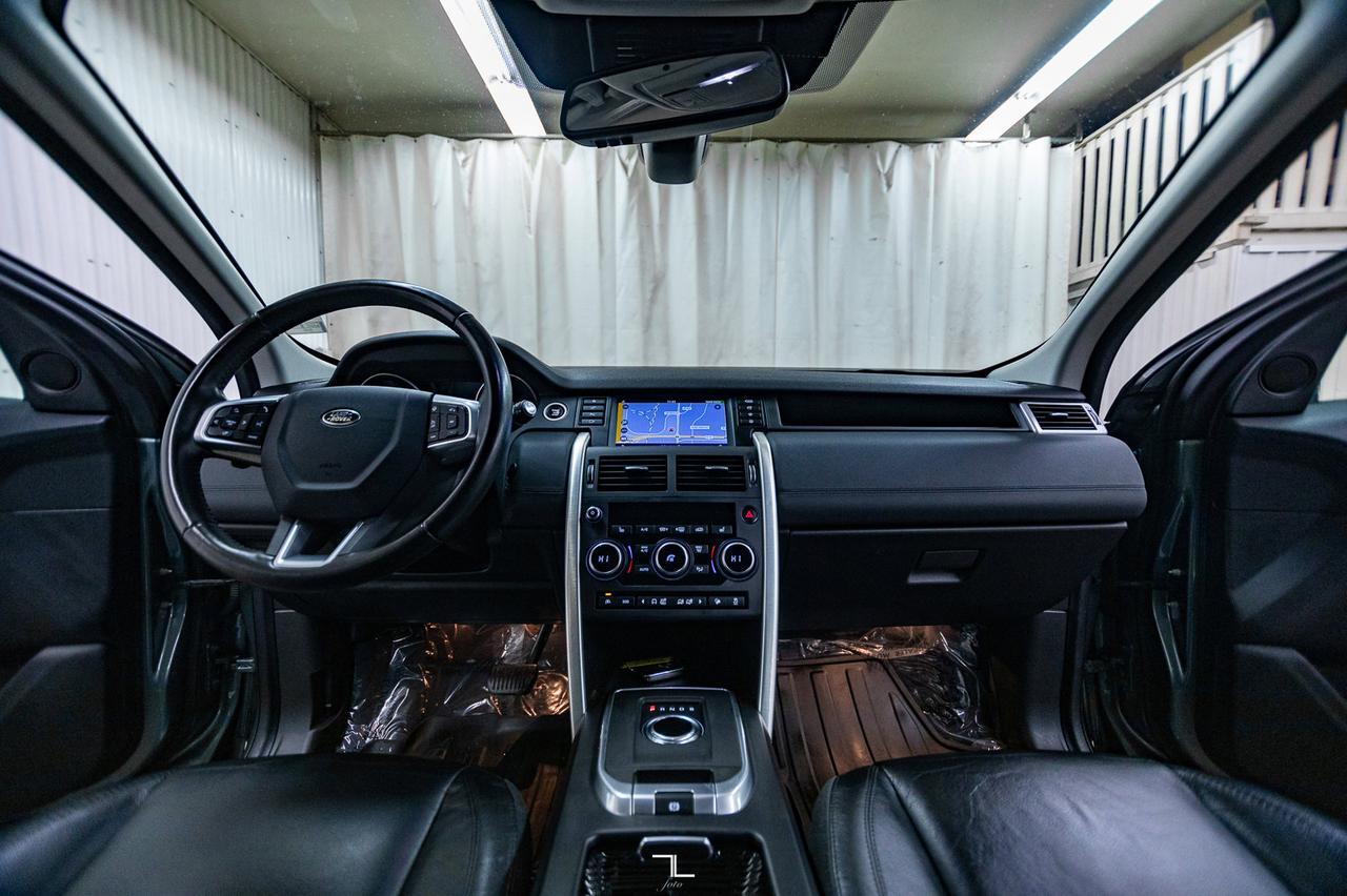 2017 Land Rover Discovery Sport AWD SE Leather Nav BCam Red Deer AB