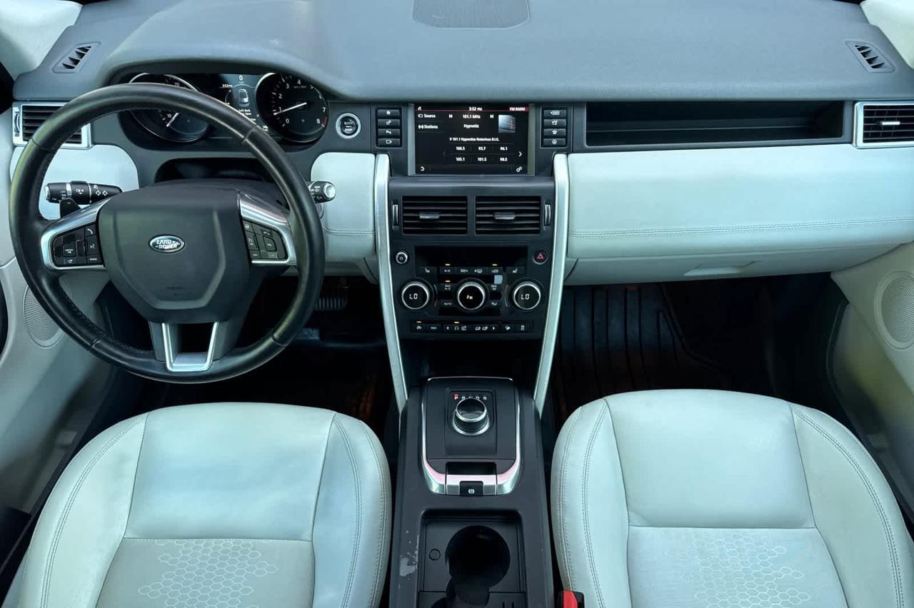 2017 Land Rover Discovery Sport SE