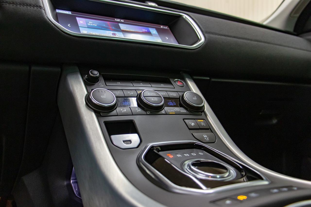 2017 Land Rover Range Rover Evoque AWD SE Leather Roof Nav Red Deer AB