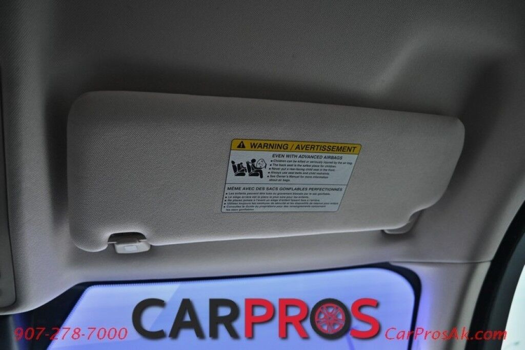 2017 Land Rover Range Rover Evoque HSE - All Wheel Drive - Driver Assistance Plus & Luxury Seating Pkg - Front Heated & Cooled Leater Seats - 2nd Row Heated Seats - Heated Steering Wheel - Heads Up Display - NAV - Bluetooth - Backup Camera - Panoramic Sunroof - BSD - Rear Sensors Anchorage AK