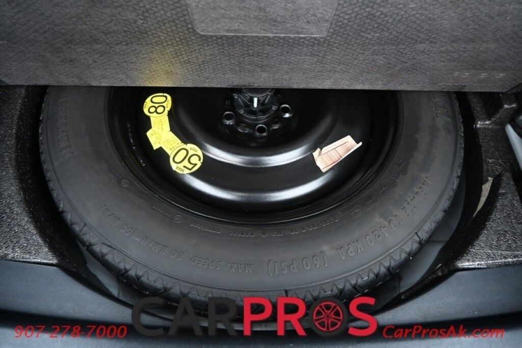 2017 Land Rover Range Rover Evoque HSE - All Wheel Drive - Driver Assistance Plus & Luxury Seating Pkg - Front Heated & Cooled Leater Seats - 2nd Row Heated Seats - Heated Steering Wheel - Heads Up Display - NAV - Bluetooth - Backup Camera - Panoramic Sunroof - BSD - Rear Sensors Anchorage AK