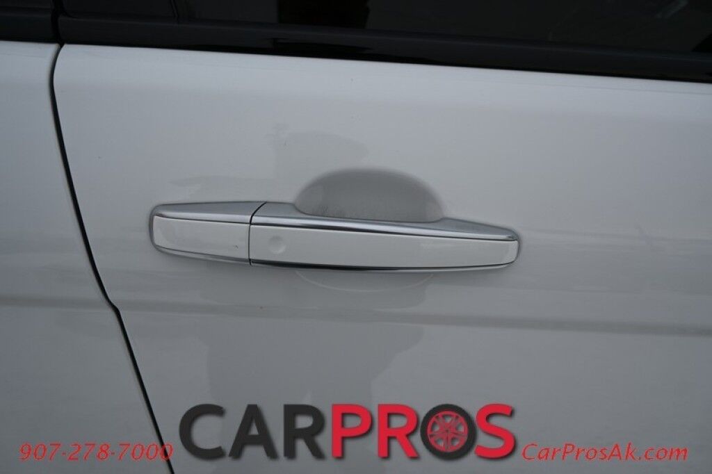 2017 Land Rover Range Rover Evoque HSE - All Wheel Drive - Driver Assistance Plus & Luxury Seating Pkg - Front Heated & Cooled Leater Seats - 2nd Row Heated Seats - Heated Steering Wheel - Heads Up Display - NAV - Bluetooth - Backup Camera - Panoramic Sunroof - BSD - Rear Sensors Anchorage AK