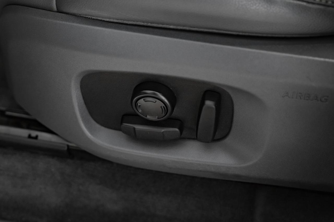 2017 Land Rover Range Rover Evoque SE PREMIUM 4WD BLIND SPOT NAVIGATION PANORAMA LEATHER HEATED SEATS REAR CAMERA Carrollton TX