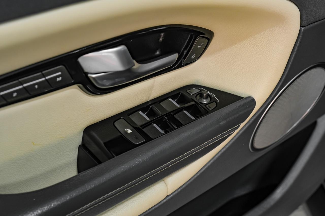 2017 Land Rover Range Rover Evoque SE PREMIUM 4WD BLIND SPOT NAVIGATION PANORAMA LEATHER HEATED SEATS REAR CAMERA Carrollton TX