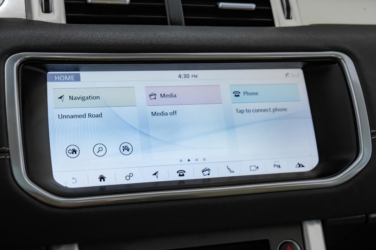 2017 Land Rover Range Rover Evoque SE PREMIUM 4WD BLIND SPOT NAVIGATION PANORAMA LEATHER HEATED SEATS REAR CAMERA Carrollton TX