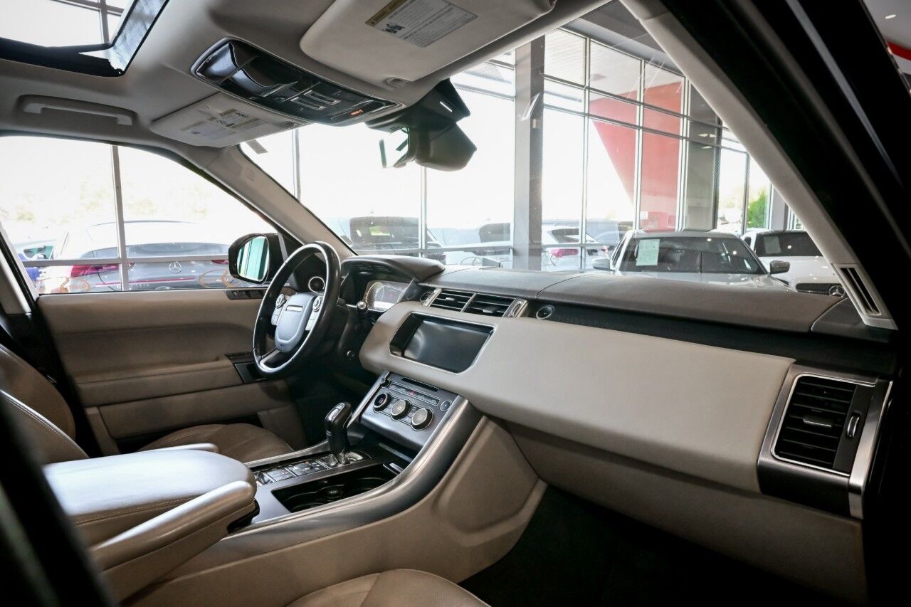 2017 Land Rover Range Rover Sport HSE photo 27