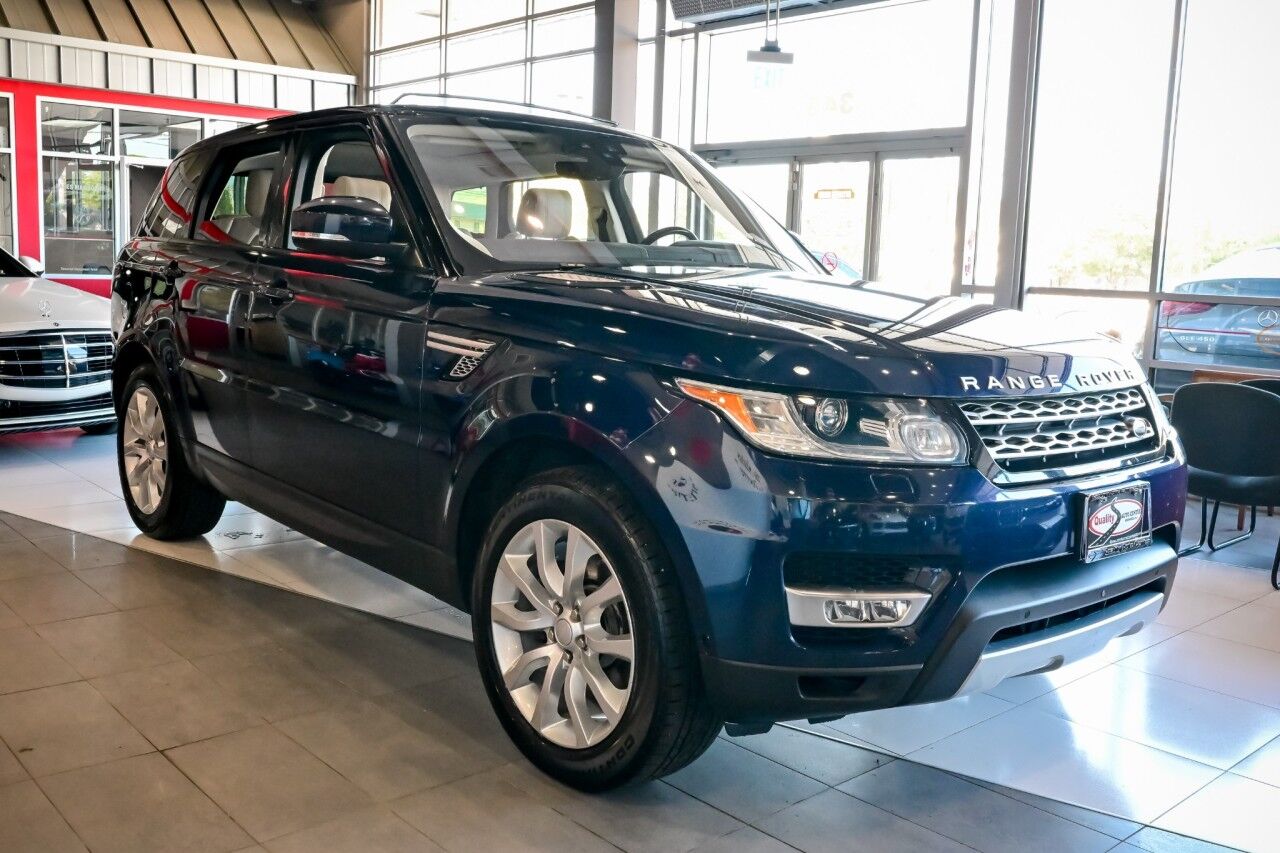 2017 Land Rover Range Rover Sport HSE photo 3