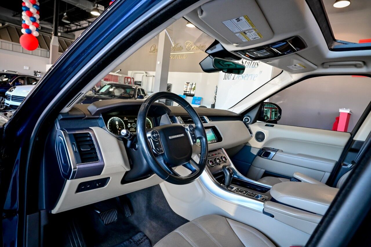 2017 Land Rover Range Rover Sport HSE photo 15