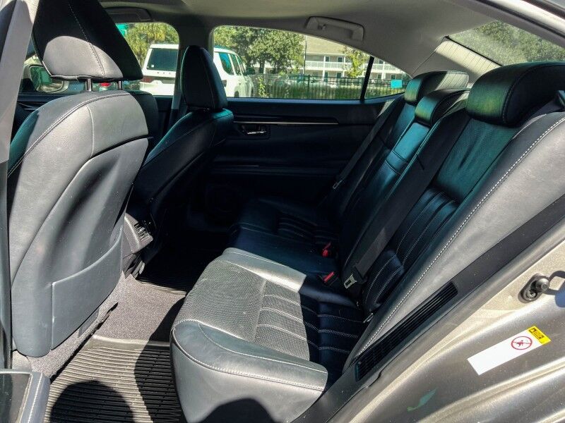 2017 Lexus ES 300h Wilmington NC