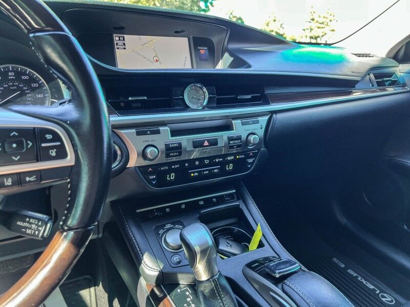 2017 Lexus ES 300h Wilmington NC