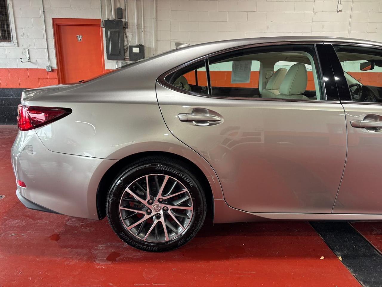 2017 Lexus ES 350 Franklin OH