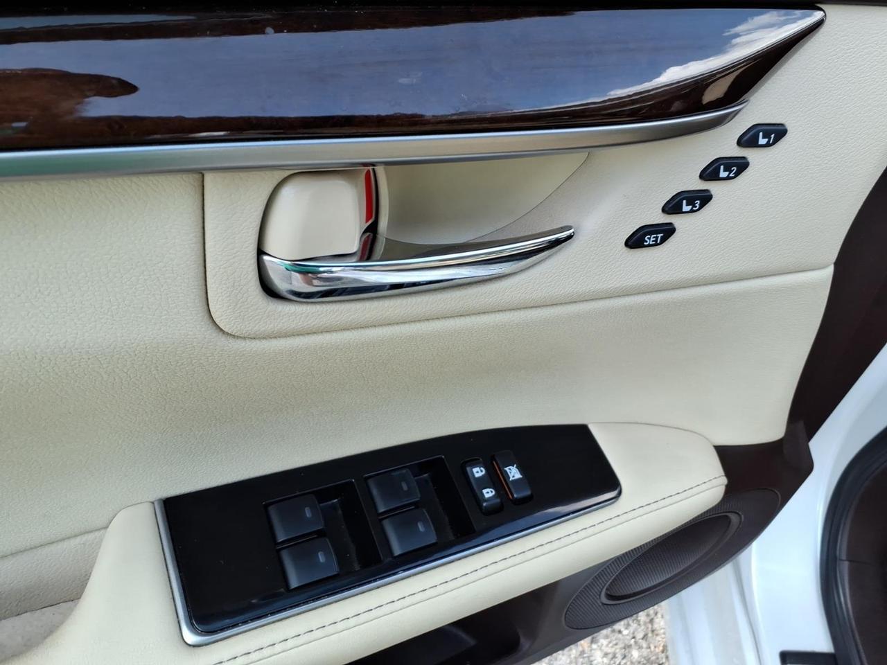 2017 Lexus ES 350 Base Roanoke VA