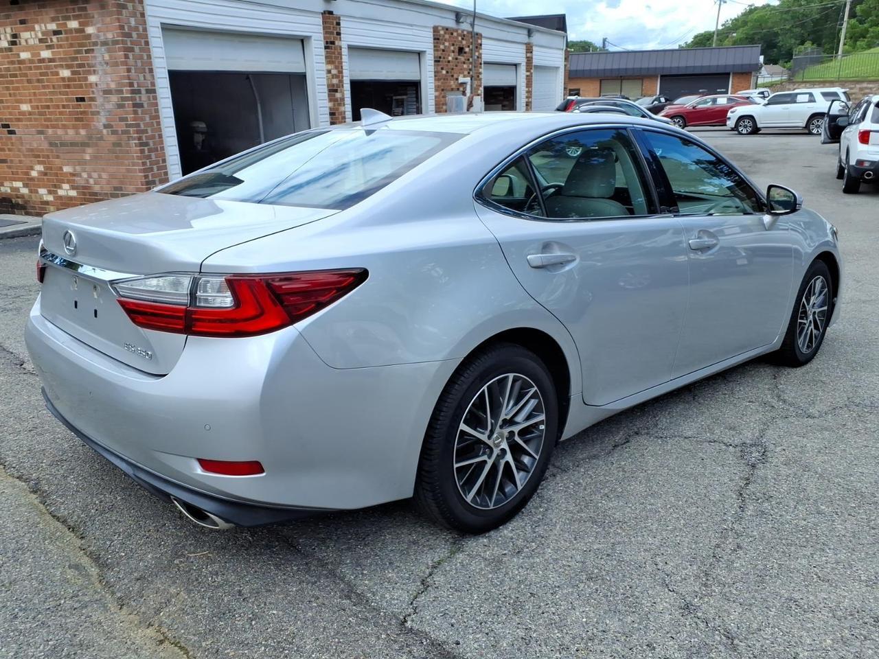 2017 Lexus ES 350 Base Roanoke VA