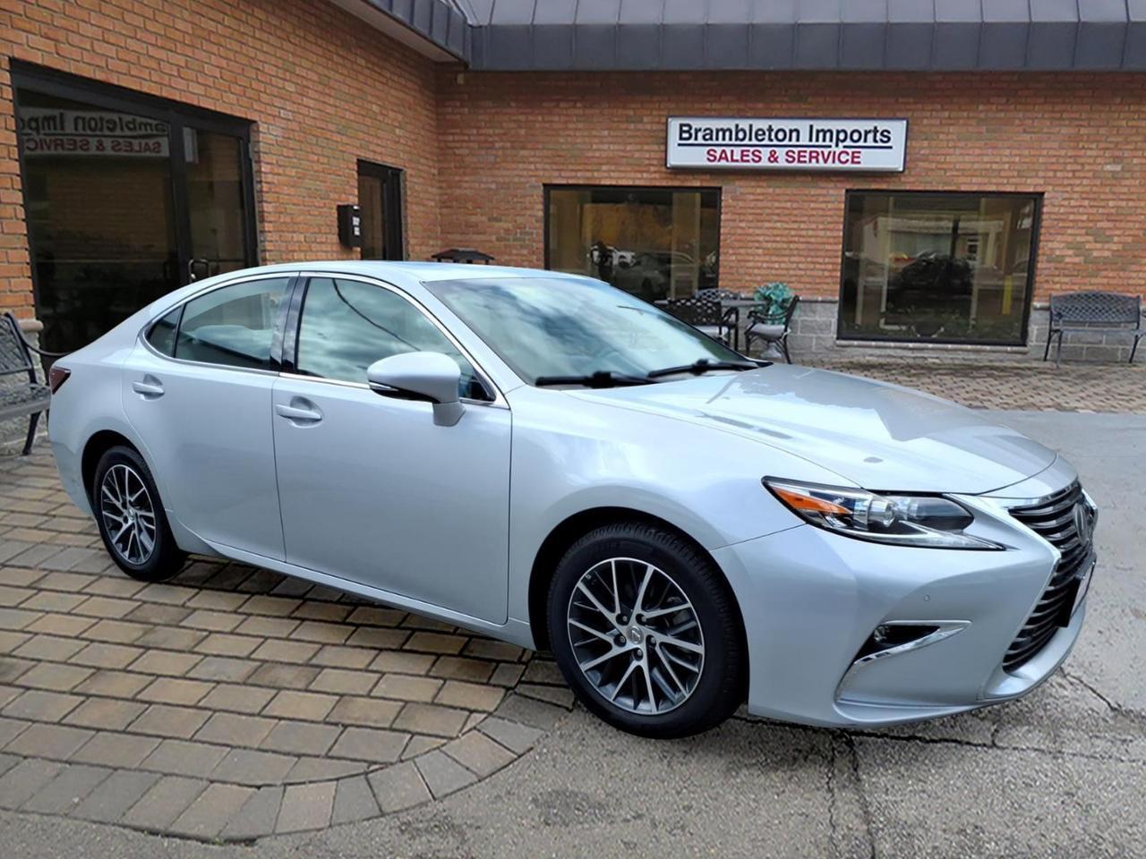 2017 Lexus ES 350 350's photo