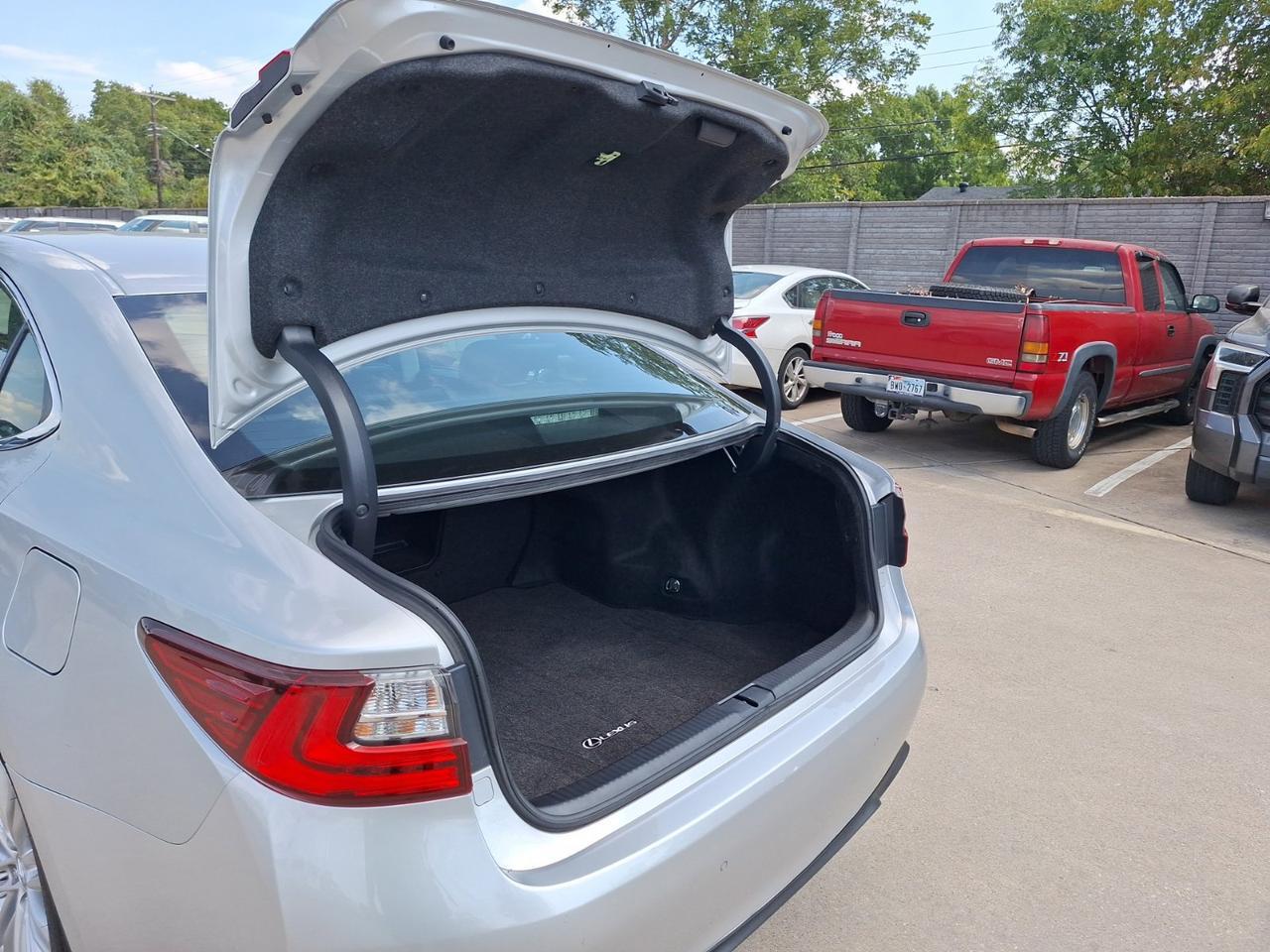 2017 Lexus ES 350 Hurst TX