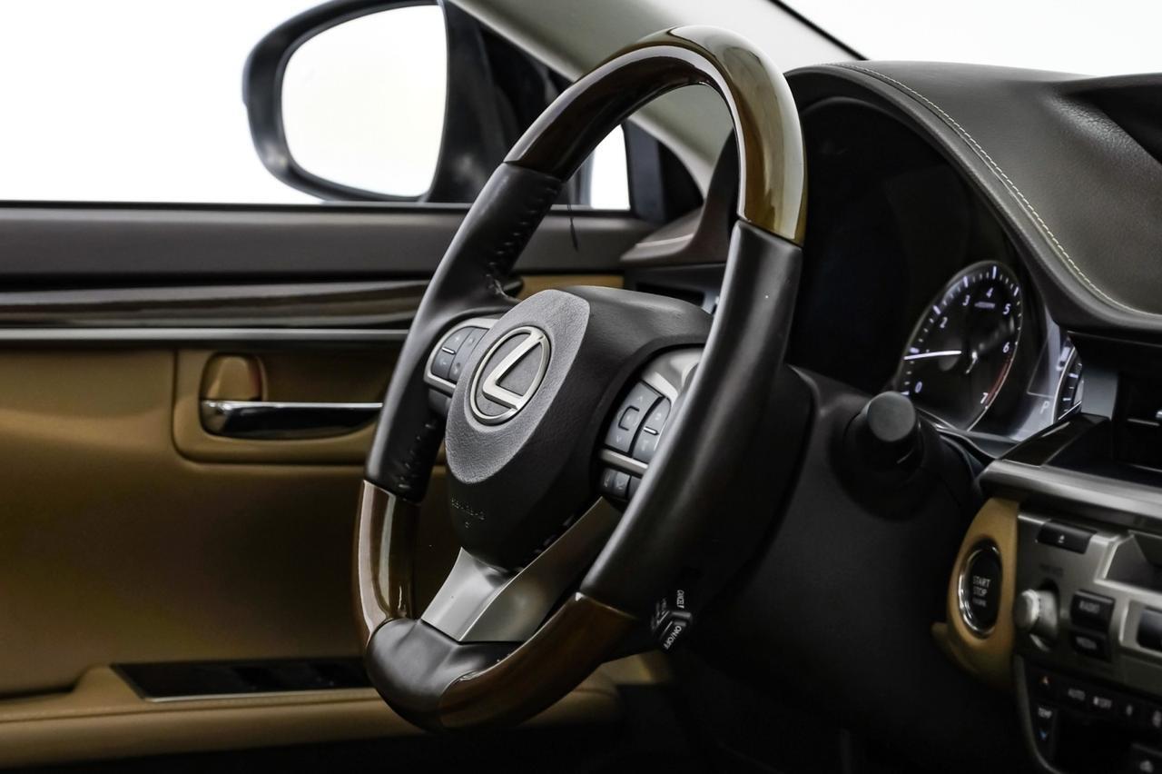 2017 Lexus ES 350 PREMIUM PKG LEXUS SAFETY SYSTEM BLIND SPOT NAVIGATION SUNROOF LE Carrollton TX