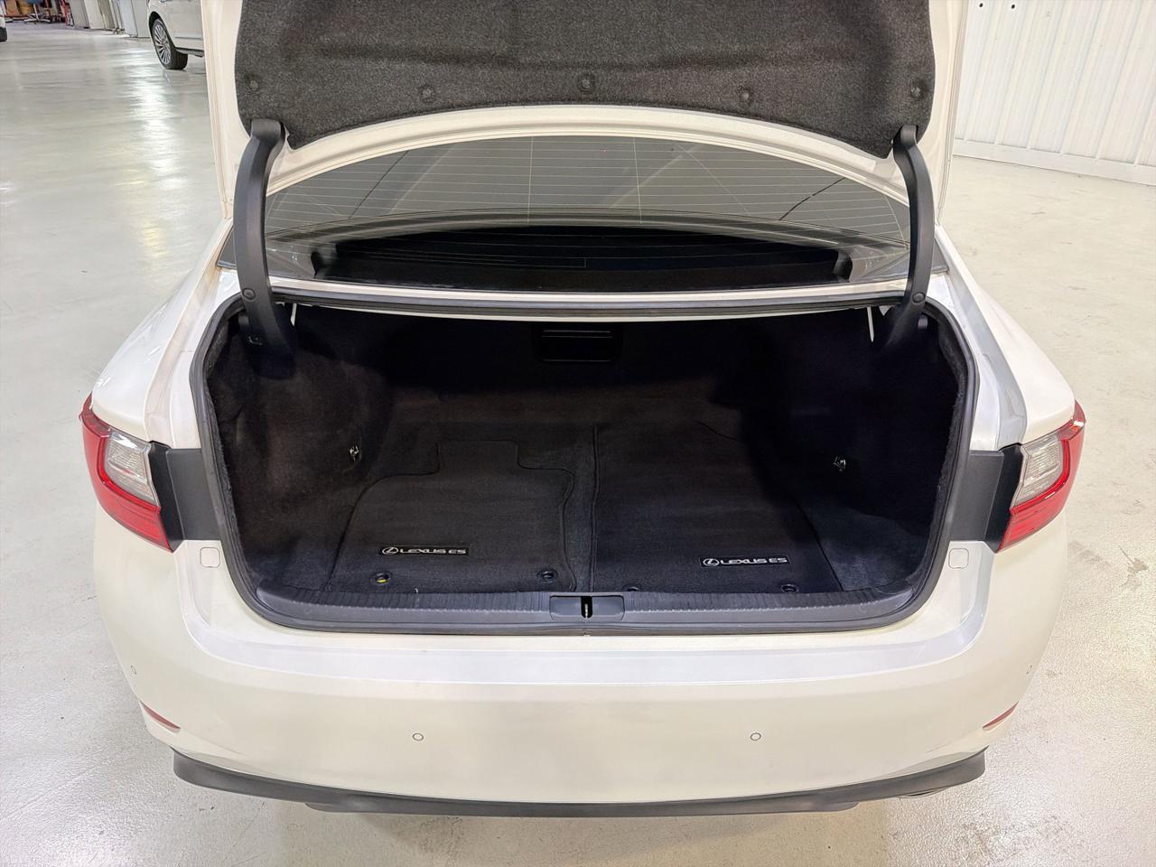 2017 Lexus ES 350 San Antonio TX