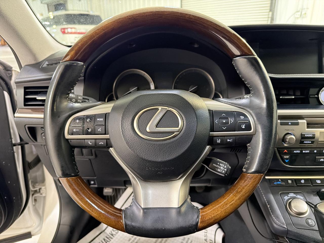 2017 Lexus ES 350 San Antonio TX