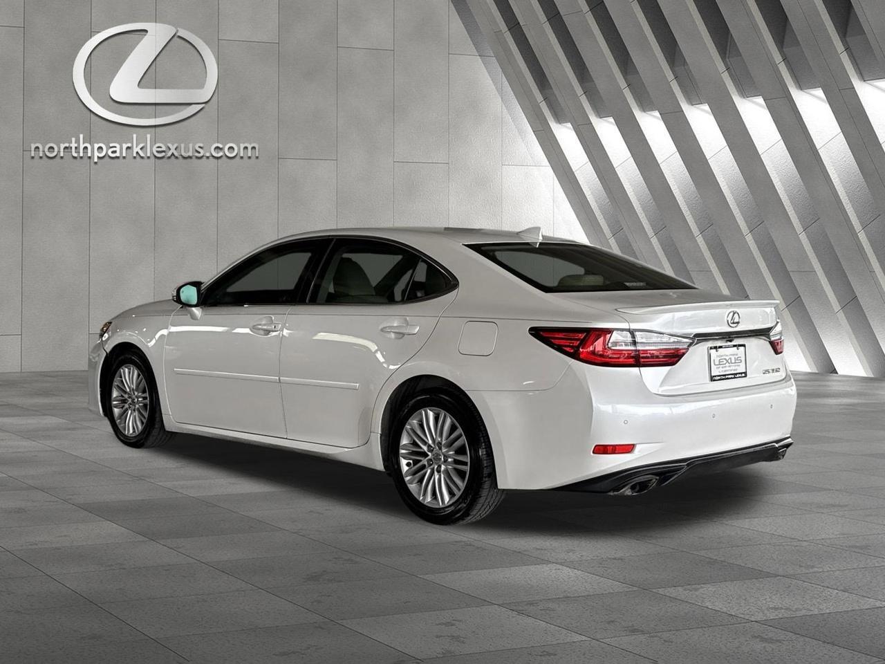 2017 Lexus ES 350
