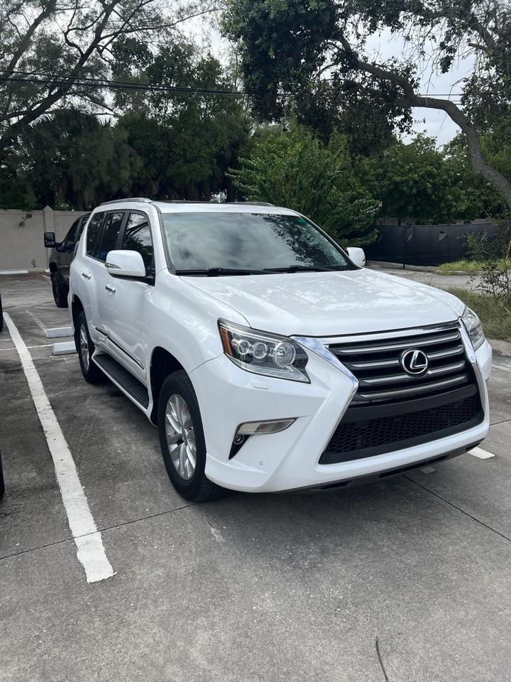 2017 Lexus GX