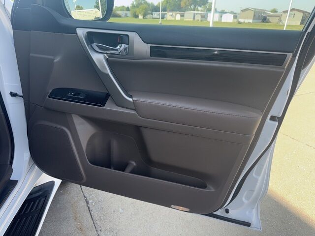 2017 Lexus GX 460 West Burlington IA