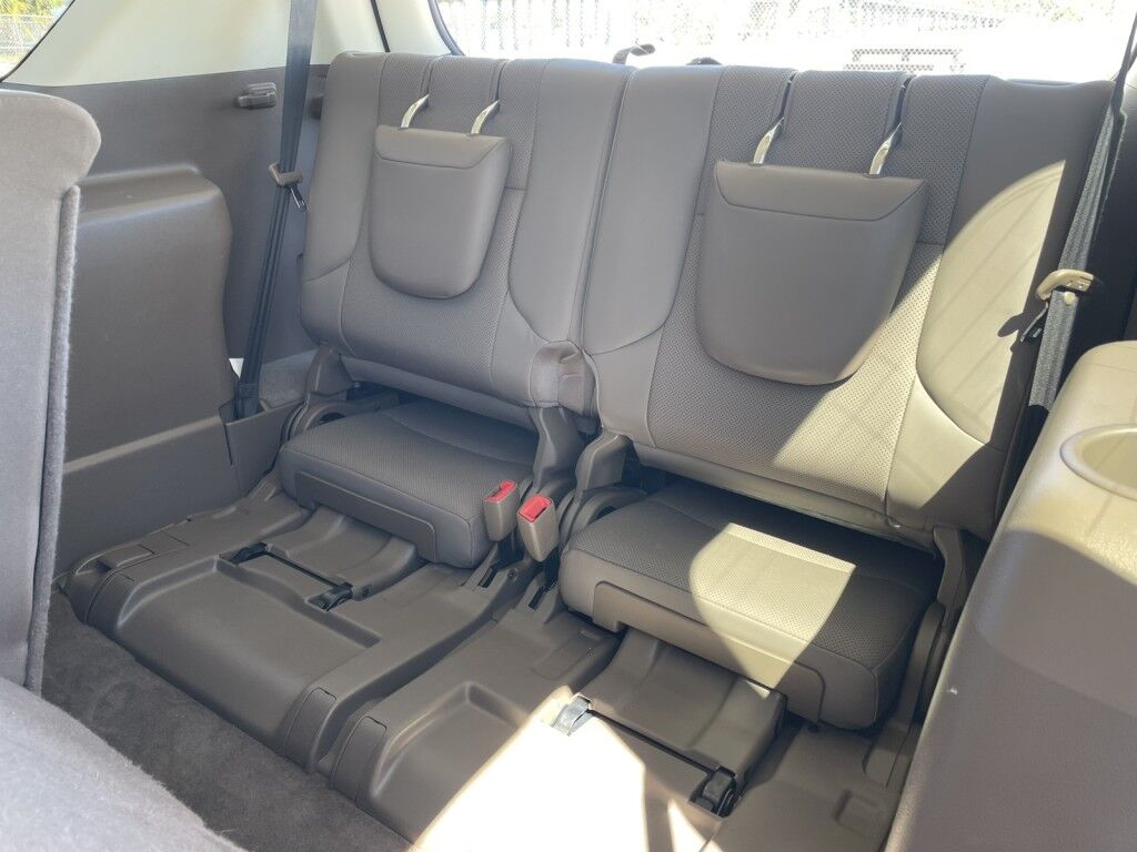 2017 Lexus GX ~ACTIVE PARKING SYSTEM~APPROACH LIGHTS~BLIND SPOT WARNING~BRAKING ASSIST~CRASH SENSORS~CRUISE CONTROL~DRIVER ASSISTANCE PACKAGE~LEATHER TRIMMED SEATS~NAVIGATION PACKAGE~REAR CROSS TRAFFIC ALERT~THIRD ROW SEATING~TRAILER WIRING Sarasota FL