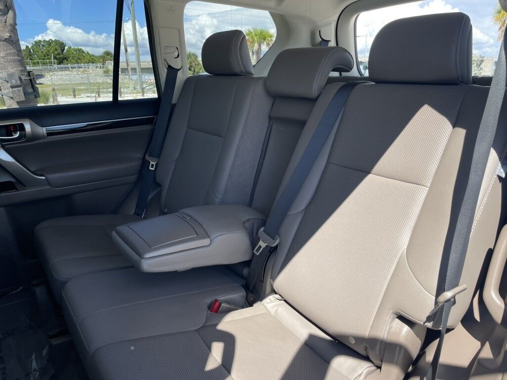 2017 Lexus GX ~ACTIVE PARKING SYSTEM~APPROACH LIGHTS~BLIND SPOT WARNING~BRAKING ASSIST~CRASH SENSORS~CRUISE CONTROL~DRIVER ASSISTANCE PACKAGE~LEATHER TRIMMED SEATS~NAVIGATION PACKAGE~REAR CROSS TRAFFIC ALERT~THIRD ROW SEATING~TRAILER WIRING Sarasota FL