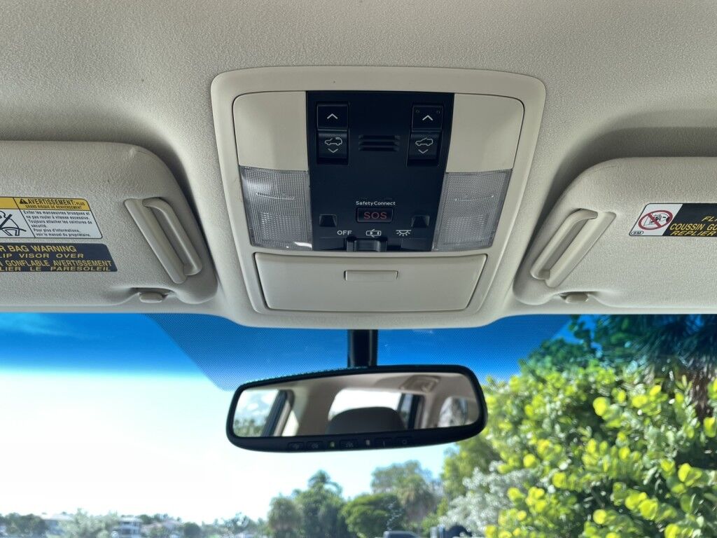 2017 Lexus GX ~ACTIVE PARKING SYSTEM~APPROACH LIGHTS~BLIND SPOT WARNING~BRAKING ASSIST~CRASH SENSORS~CRUISE CONTROL~DRIVER ASSISTANCE PACKAGE~LEATHER TRIMMED SEATS~NAVIGATION PACKAGE~REAR CROSS TRAFFIC ALERT~THIRD ROW SEATING~TRAILER WIRING Sarasota FL
