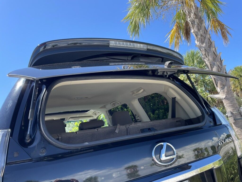 2017 Lexus GX ~ACTIVE PARKING SYSTEM~APPROACH LIGHTS~BLIND SPOT WARNING~BRAKING ASSIST~CRASH SENSORS~CRUISE CONTROL~DRIVER ASSISTANCE PACKAGE~LEATHER TRIMMED SEATS~NAVIGATION PACKAGE~REAR CROSS TRAFFIC ALERT~THIRD ROW SEATING~TRAILER WIRING Sarasota FL