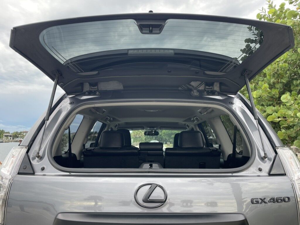 2017 Lexus GX460 PREMIUM~AFTERMARKET ROOF RACK W/LED LIGHTBAR~FRONT WINCH~OFF ROA Sarasota FL