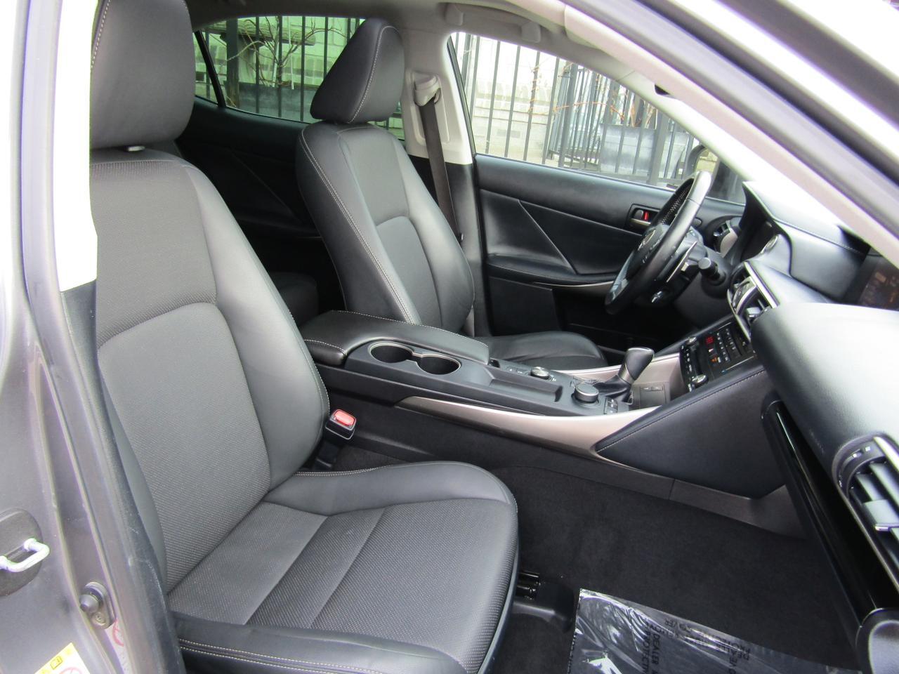 2017 Lexus IS 200t IS Turbo RWD Grand Prairie TX