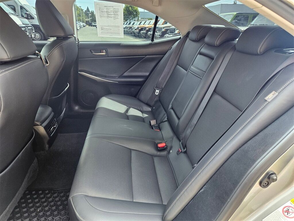 2017 Lexus IS 300 Gresham OR