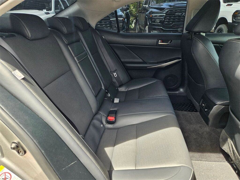 2017 Lexus IS 300 Gresham OR