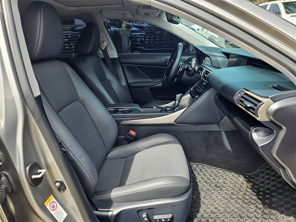 2017 Lexus IS 300 Gresham OR