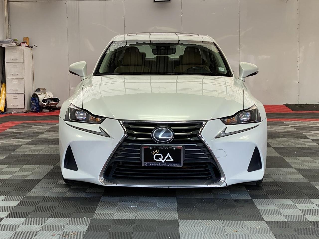 2017 Lexus IS 300