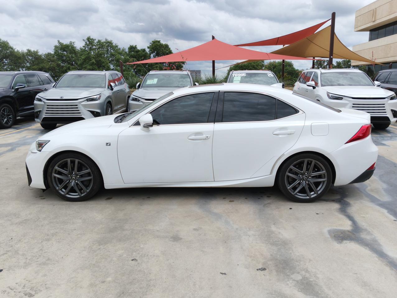 2017 Lexus IS Turbo F Sport