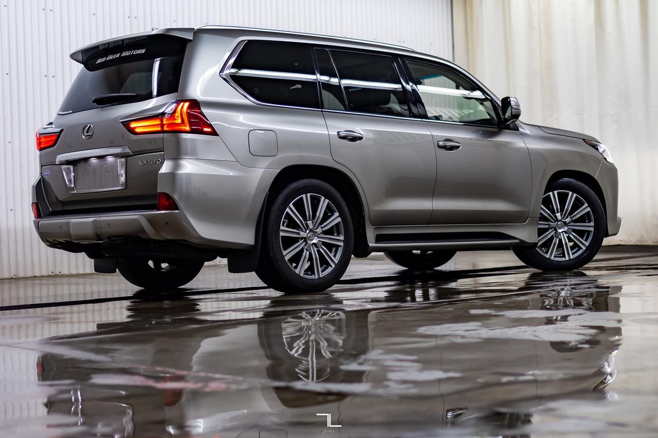 2017 Lexus LX 570 AWD Executive Leather Roof Nav BCam TV Red Deer AB