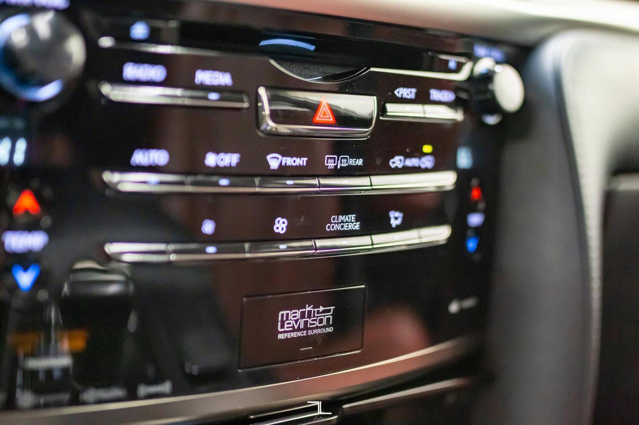 2017 Lexus LX 570 AWD Executive Leather Roof Nav BCam TV Red Deer AB