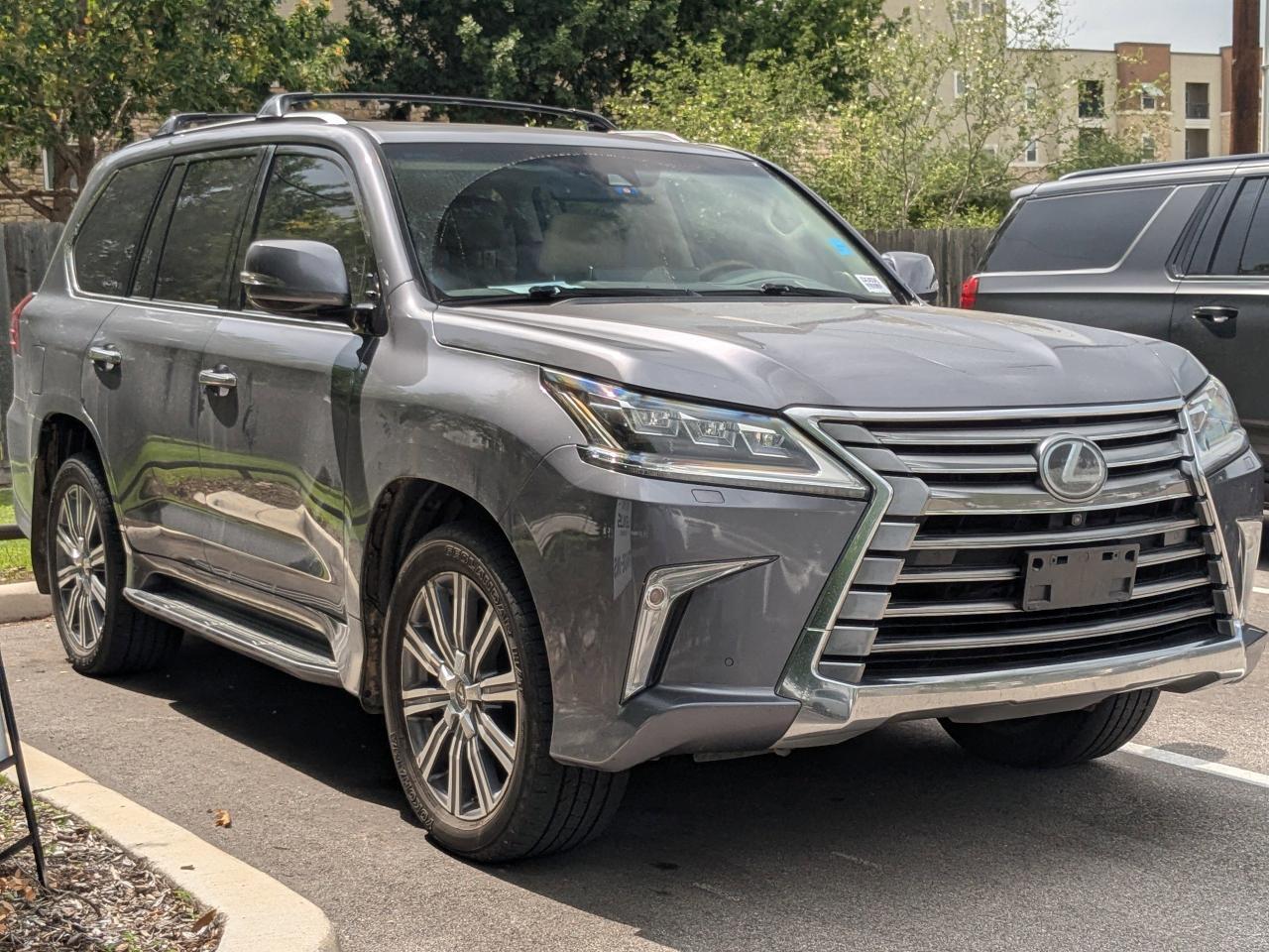 2017 Lexus LX 570