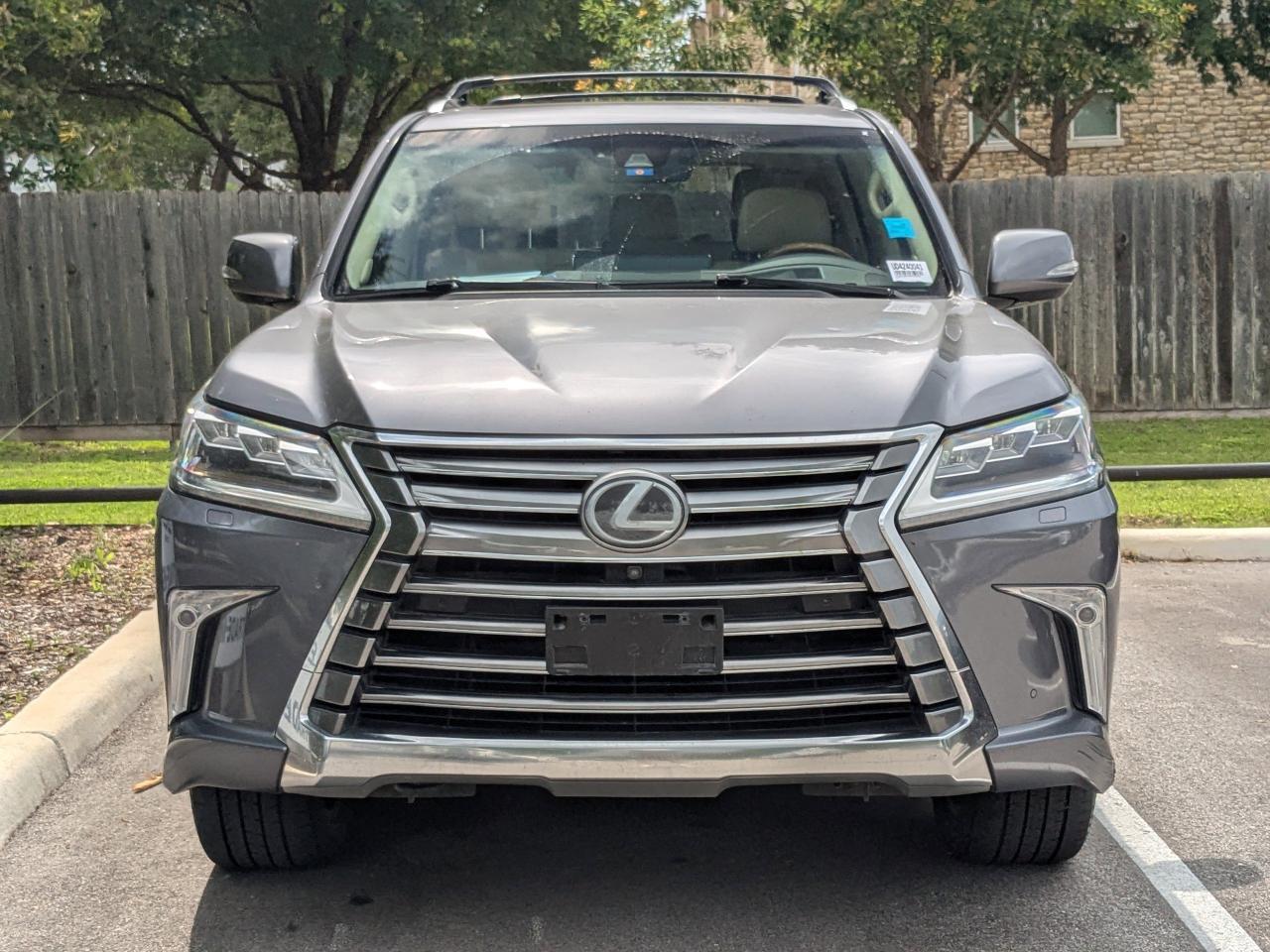 2017 Lexus LX 570