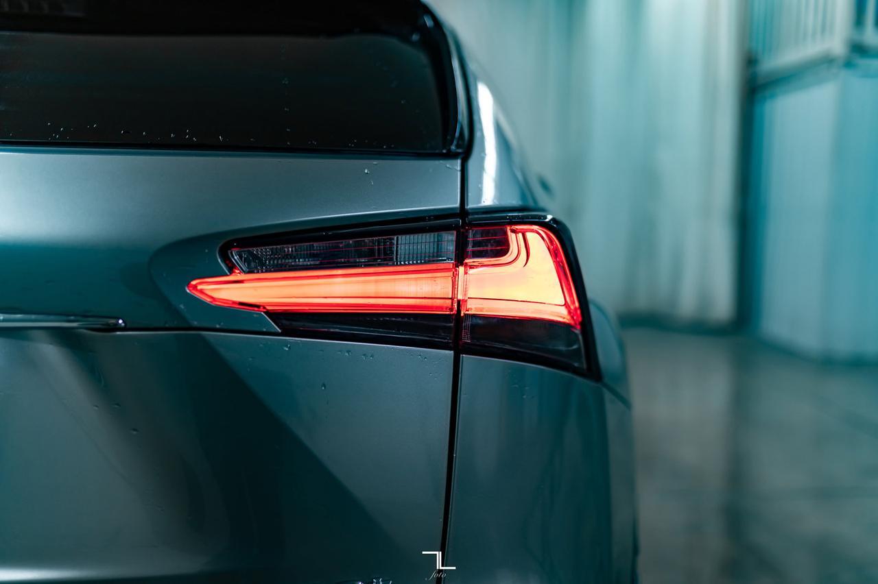 2017 Lexus NX 200t AWD Premium Leather Roof BCam Red Deer AB