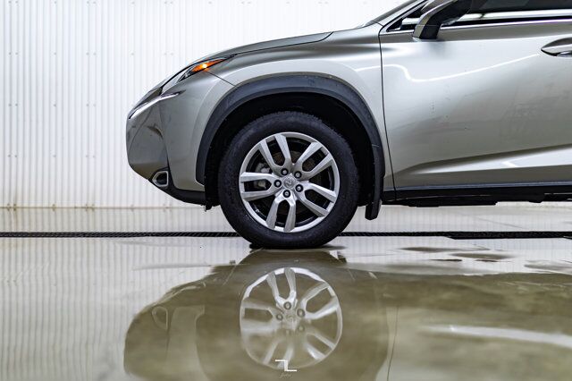 2017 Lexus NX 200t AWD Premium Leather Roof BCam Red Deer AB