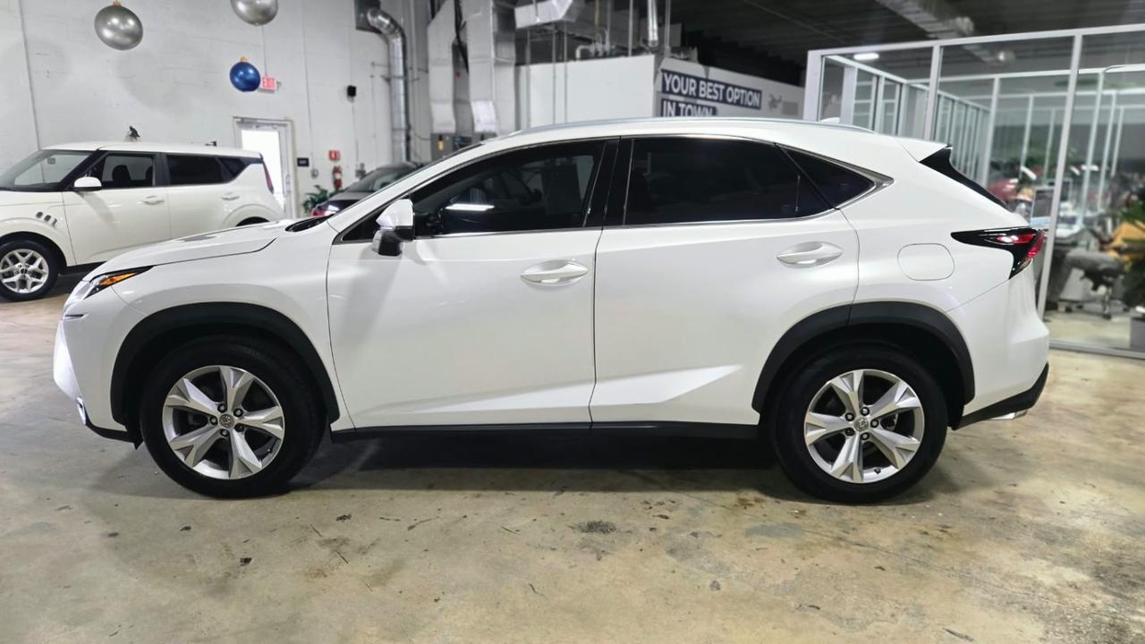 2017 Lexus NX 200t FWD