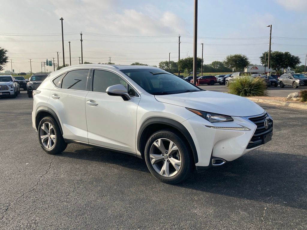 2017 Lexus NX 200t