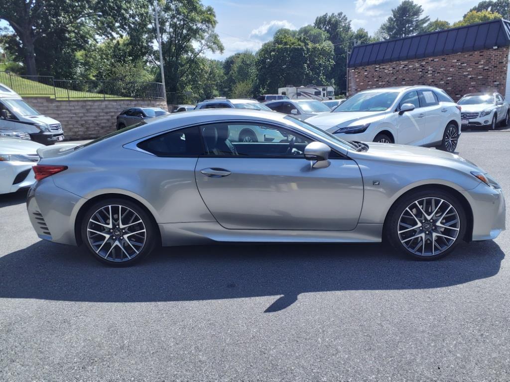 2017 Lexus RC 200t Base